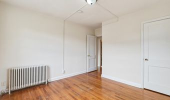 957 William St Apt B, Bridgeport, CT 06608