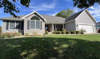 2499 Crestwood Dr, Adrian, MI 49221