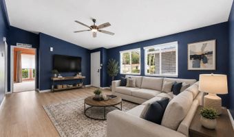 8975 Lawrence Welk Dr 23, Escondido, CA 92026