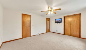 571 Burroughs Dr, Amherst, NY 14226