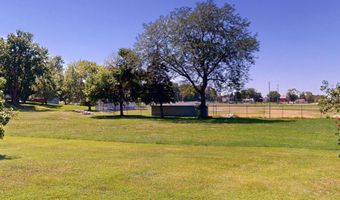 176 Powers Ave N, Alden, MN 56009