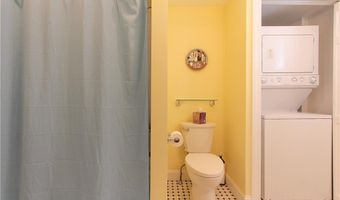 487 Spring St 1, Newport, RI 02840