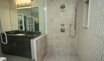 9 Katelan Ct, Cranston, RI 02921