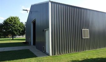 2933 Ashley Dr, Adrian, MI 49221