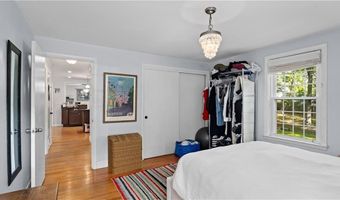 689 Middle Rd, East Greenwich, RI 02818