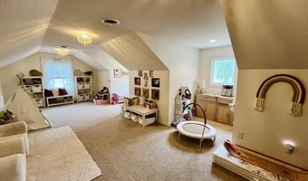 1209 NE 15th Ave, Aberdeen, SD 57401