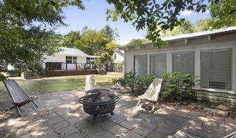145 Bay View Ct, Bay St. Louis, MS 39520