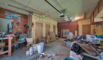 719 W B St, Basin, WY 82410