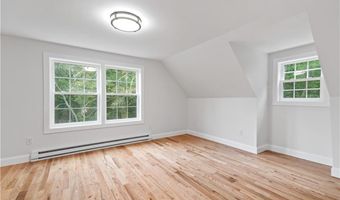 253 Biscuit City Rd, Charlestown, RI 02813