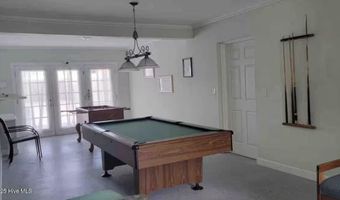 303 Henderson Blvd 14, Atlantic Beach, NC 28512