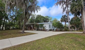 56449 MAPLE Rd, Astor, FL 32102