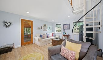 21 Stoney Brook Rd, Bow, NH 03304