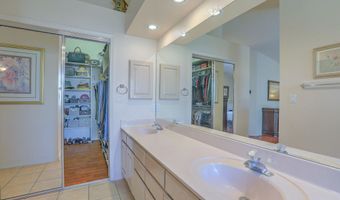 915 WIND RIVER St SE, Albuquerque, NM 87123
