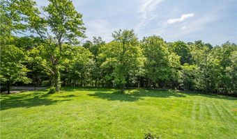 185 Dutch Glory Rd, Amity, PA 15311