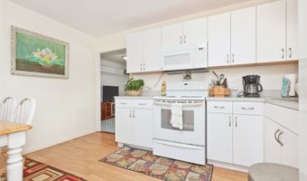 411 Olomana St A, Kailua, HI 96734