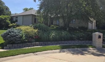 1905 Country Meadows Pl, Beatrice, NE 68310