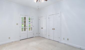 4936 Old Oak Dr, Benton, LA 71006