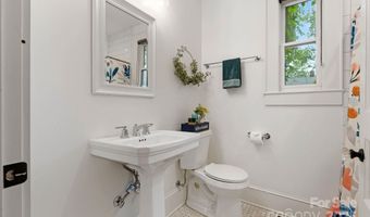1933 Thurmond Pl, Charlotte, NC 28205