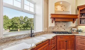 25173 Pin Oak Dr, Adel, IA 50003