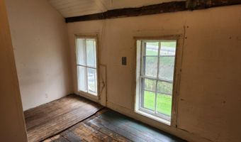 16 Northridge Rd, Burke, VT 05871