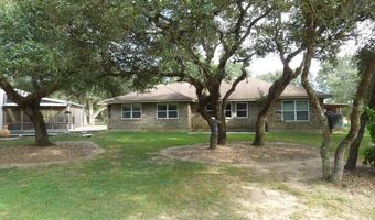 1074 Buffalo Cir, Altair, TX 77412