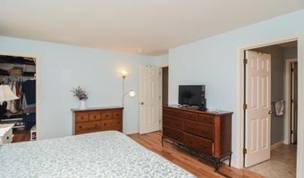 22 Sargent Rd, Brookline, NH 03033