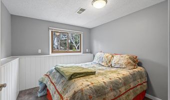 17911 Vale St NW, Andover, MN 55304