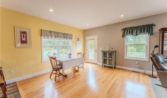 111 Middle St, North Kingstown, RI 02852