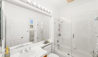 1040 S Summer Breeze Ln, Anaheim, CA 92808