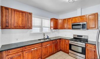 31 Mount Prospect Ave, Belleville, NJ 07109