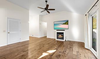 501 Spray Ave, Beachwood, NJ 08722