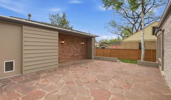318 W 2ND Ave, Cheyenne, WY 82001