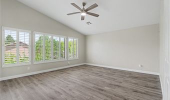 10548 Meadow Mist Ave, Las Vegas, NV 89135