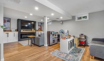 12 Arrowhead Rd, Bellingham, MA 02019