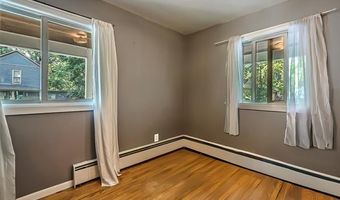 803 Jones Dr, Ann Arbor, MI 48105
