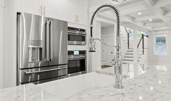 114 Daniel Trce, Burlington, CT 06013