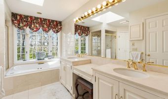535 Rollingrock Ln, Anderson Twp., OH 45255