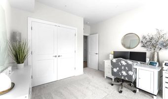 43785 TRANSIT Sq, Ashburn, VA 20147