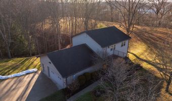 8488 Windfall Ridge Rd, Athens, OH 45701