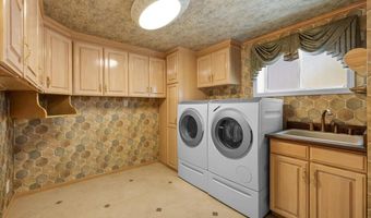 1059 Terra Ave, Ashland, OR 97520
