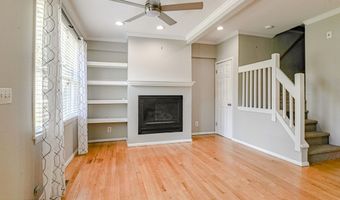 48 Washington Ave, Middletown, NJ 07748