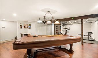 2230 Greenwood Rd, Allentown, PA 18103
