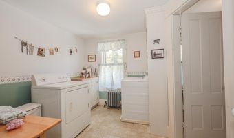 22 Abberton Rd, Canterbury, NH 03224