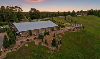 1020 Thomas Rd, Benton, TN 37307