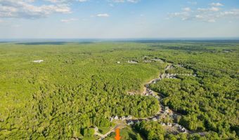 30 Hidden Meadows Dr, Arundel, ME 04046
