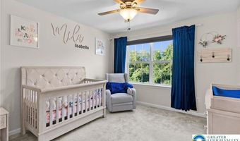 312 Redclover Ln, Allentown, PA 18104