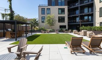 701 N HENRY St 401, Alexandria, VA 22314