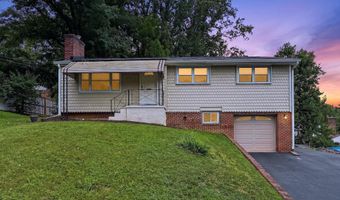 6927 FERN Ln, Annandale, VA 22003