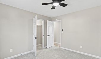 230 S 4th St, Austin, IN 47102