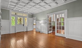 802 N Poplar St, Aberdeen, NC 28315